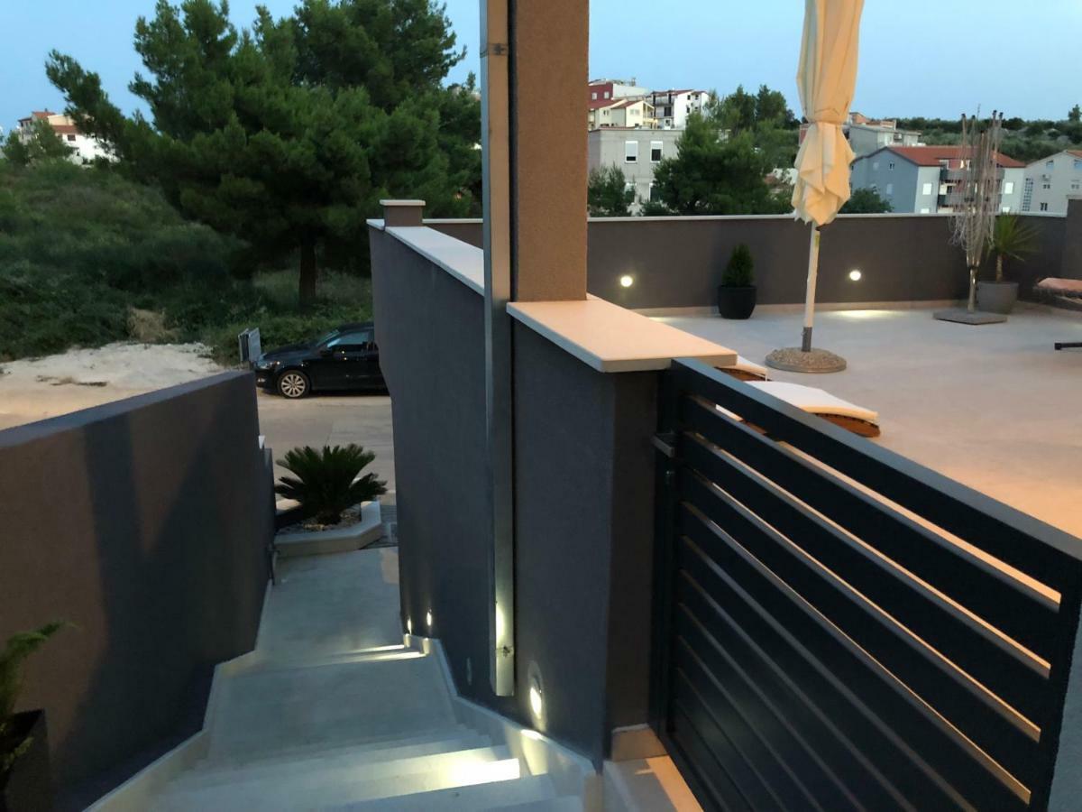 Apartment Sirius Podstrana Exterior photo